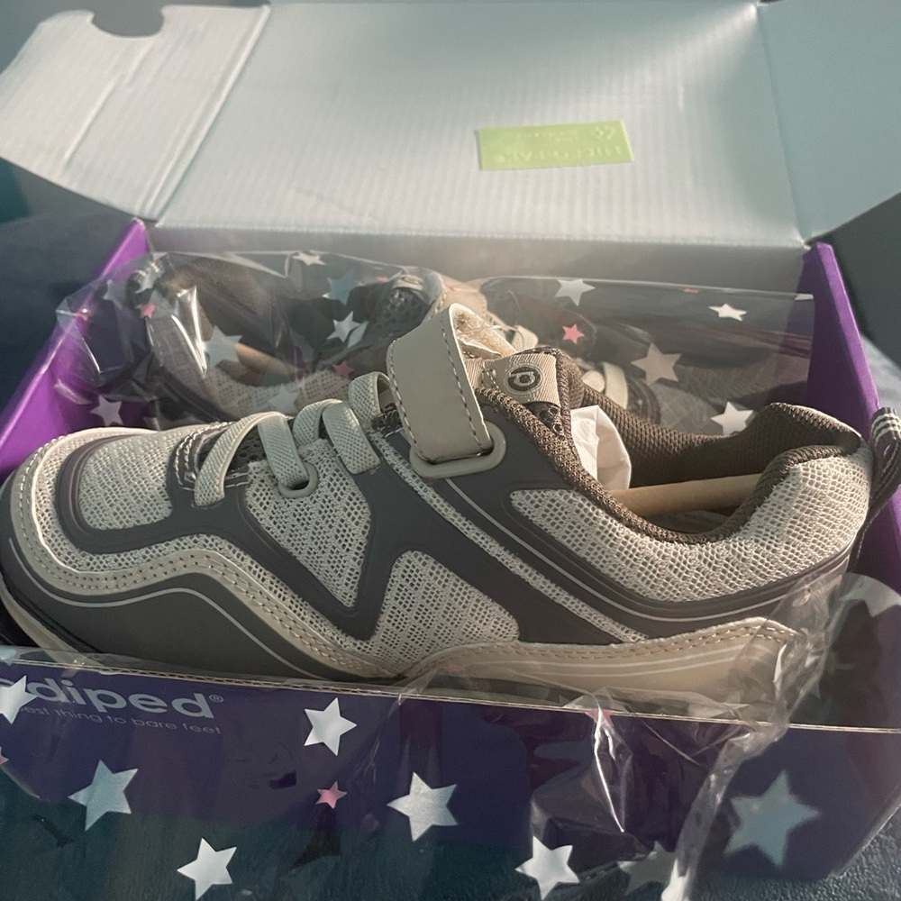 Pediped never worn brand new force sneakers